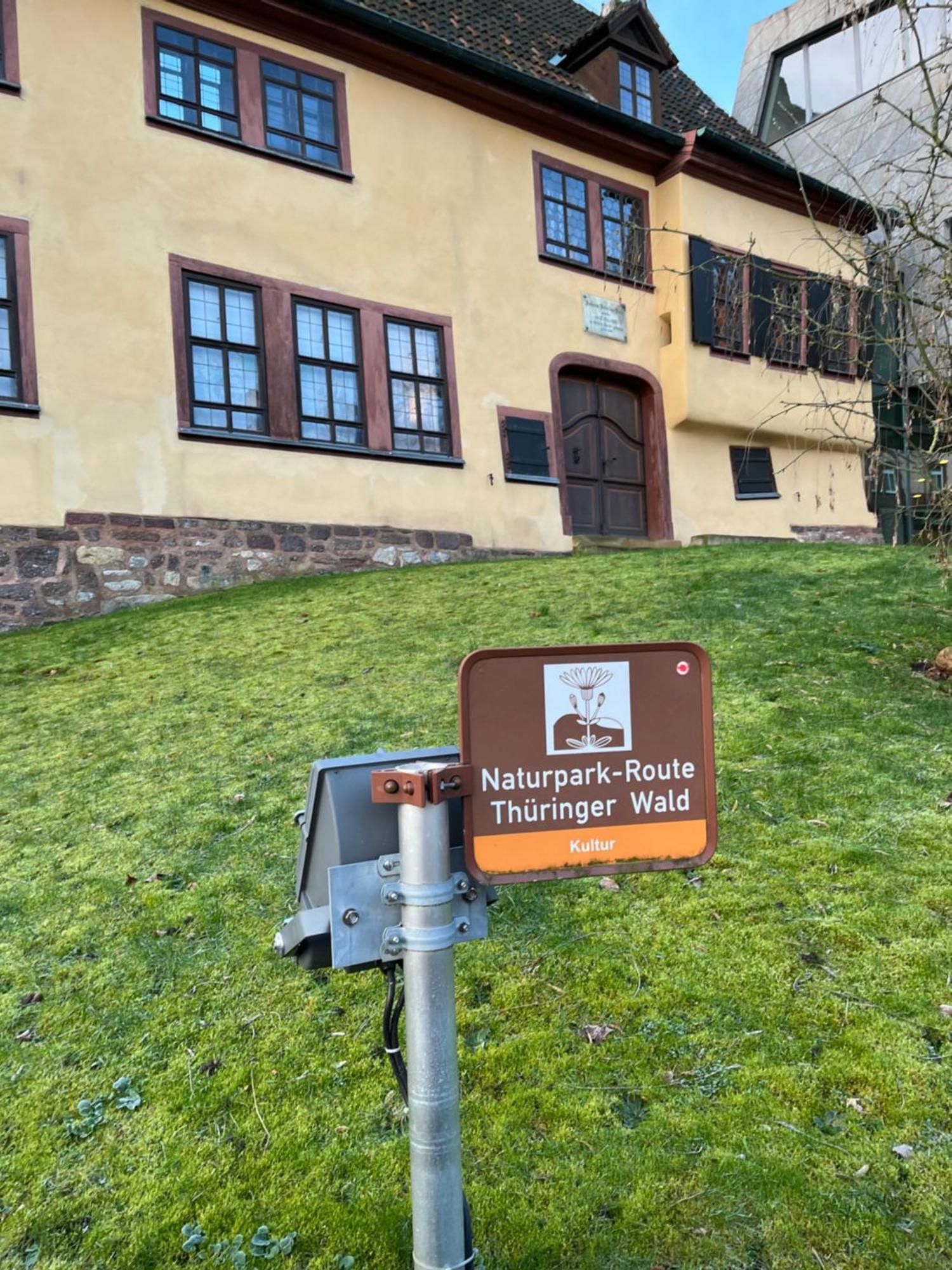 Apartment Mitte Sued Am Frauenplan